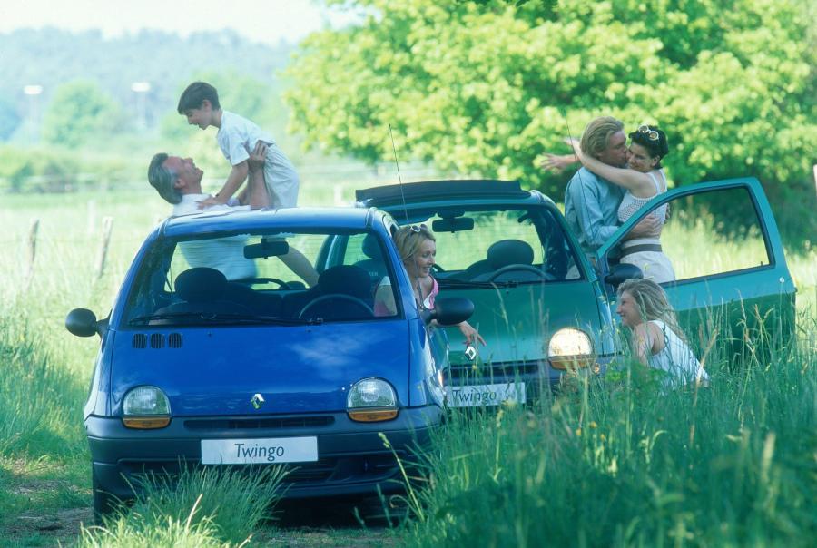  Renault Twingo 1992 года  (фото 14 из 27)